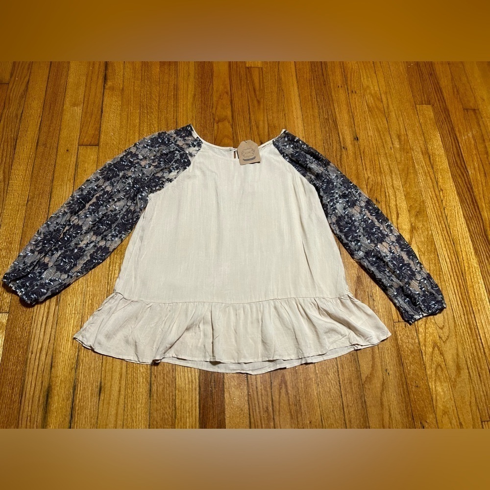 Kori Blouse Women’s L Oversized Boho Fairycore Festival Lace Sleeved Top